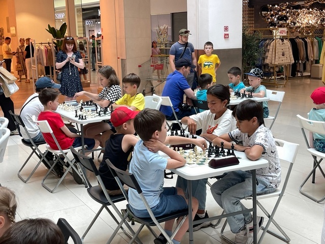 В ТРЦ "Планета" прошел шахматный турнир