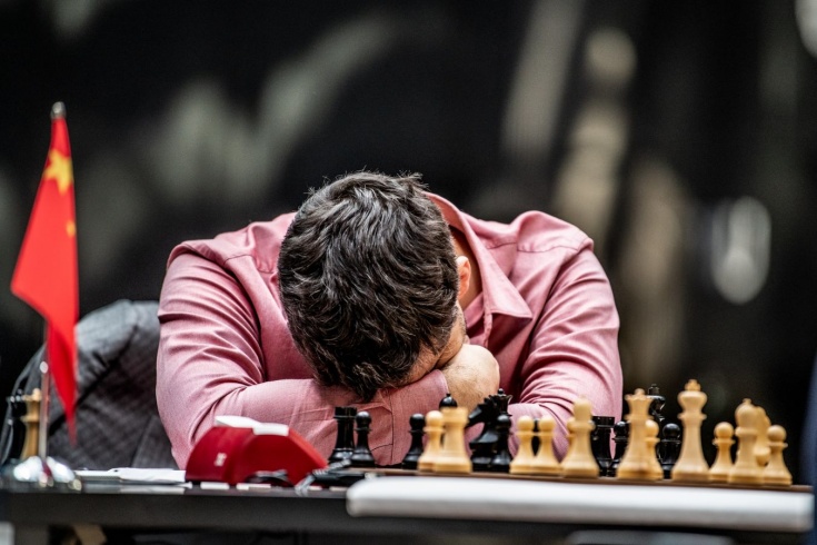 Ян Непомнящий проиграл 12-ю партию матча за шахматную корону