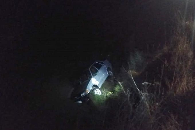 В Башкирии водитель погиб, утонув в автомобиле