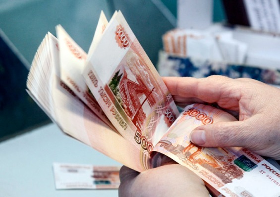Россияне стали активнее откладывать деньги в октябре – ЦБ 