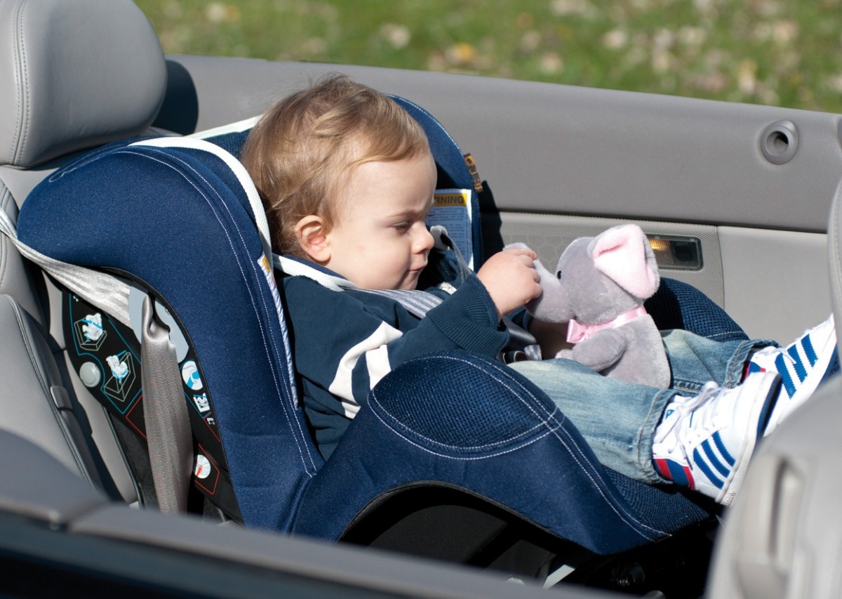 Изменили правила перевозки детей в авто 