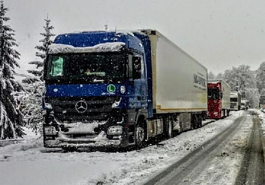 С 24 марта большегрузным грузовикам запрещен въезд в Уфу