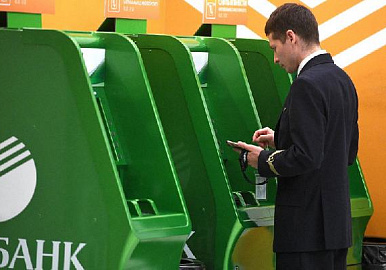 Сбербанк устанавливает новые банкоматы с функцией возврата забытых денег