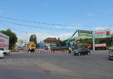 «На время ремонта улицы Пугачева строители сделали прекрасную объездную дорогу»