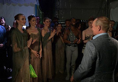 Владимир Путин присутствовал на открытии III Международного фестиваля оперы и балета «Херсонес»