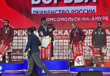 Башкирские борцы Басхан Саидов и Эрик Шамилов - призёры первенства России