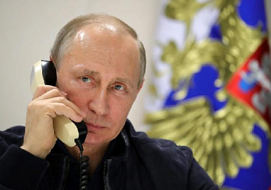 Дональд Трамп позвонил Владимиру Путину