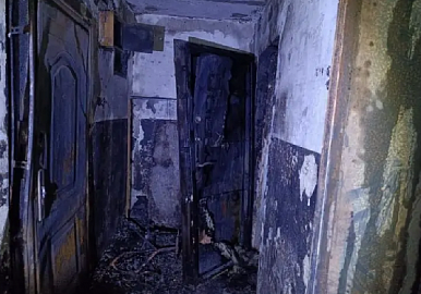 Почему загорелся дом на Мубарякова?