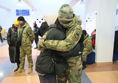 Заместитель премьер-министра  правительства РБ Ирек Сагитов принял участие в отправке бойцов в зону СВО