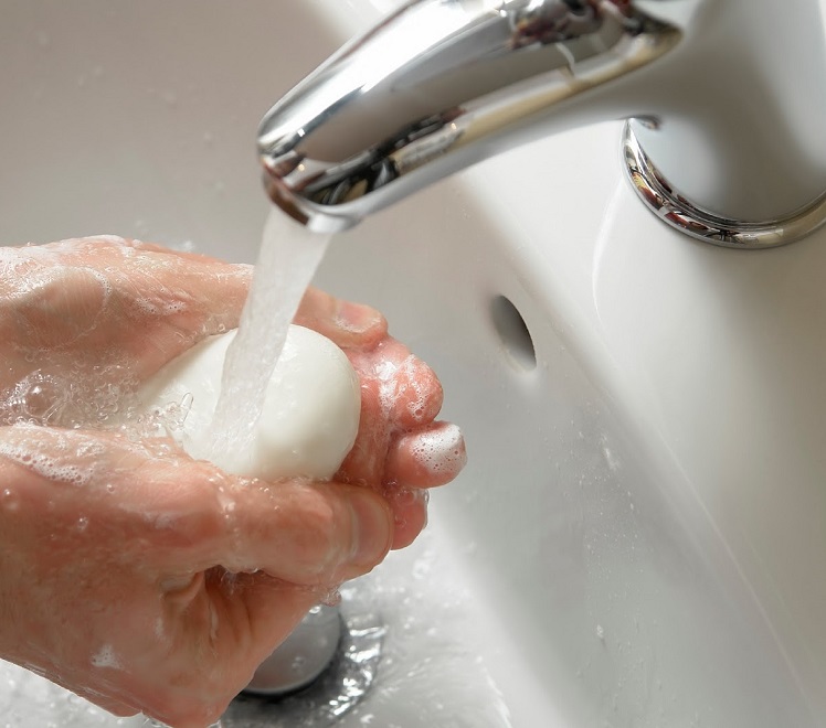 Детский фонд ООН официально объявил 15 октября Всемирным днем мытья рук.
