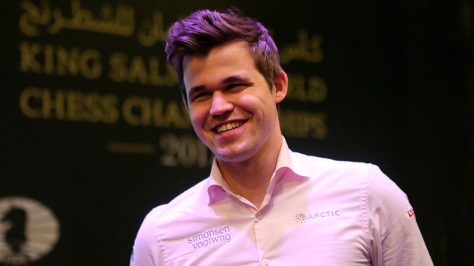 Магнус Карлсен - победитель шахматного супертурнира