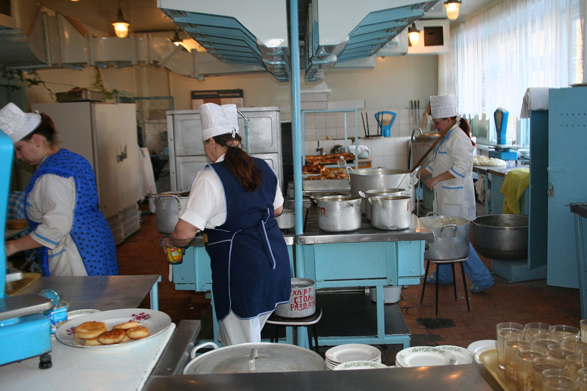 Износ оборудования в пищеблоках школ Башкирии - более 60%