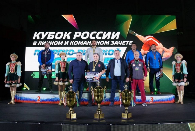 Башкирские борцы завоевали медали на Кубке России