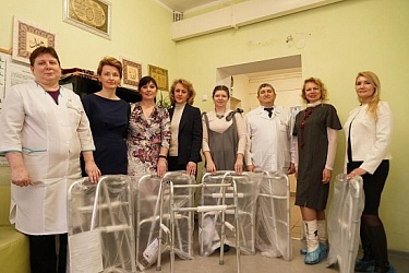 Благодаря сбору крышечек онкодиспансер Башкирии получил ходунки для пациентов 