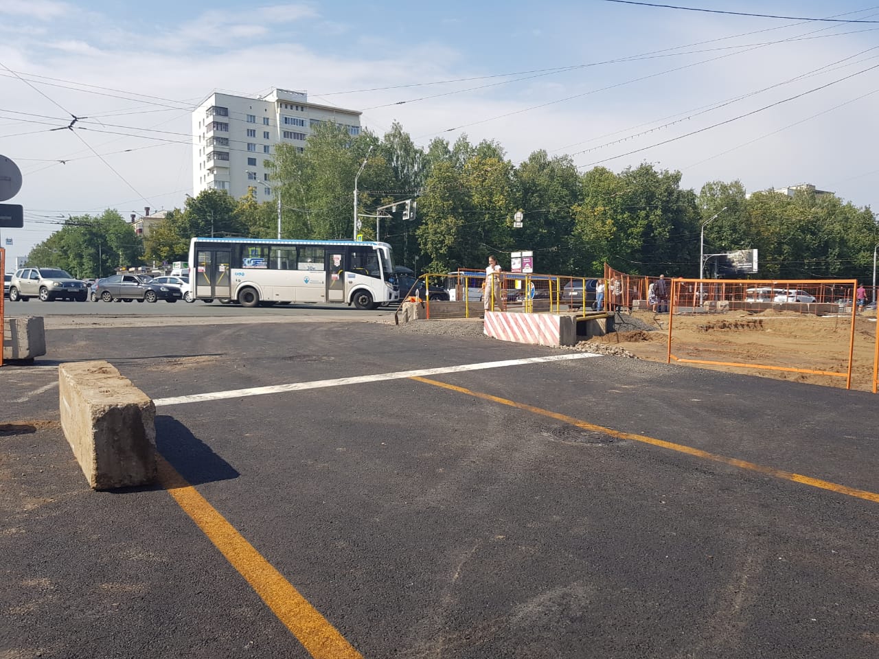 В Уфе частично открыли проезд по улице имени Города Галле и участкам Комсомольской