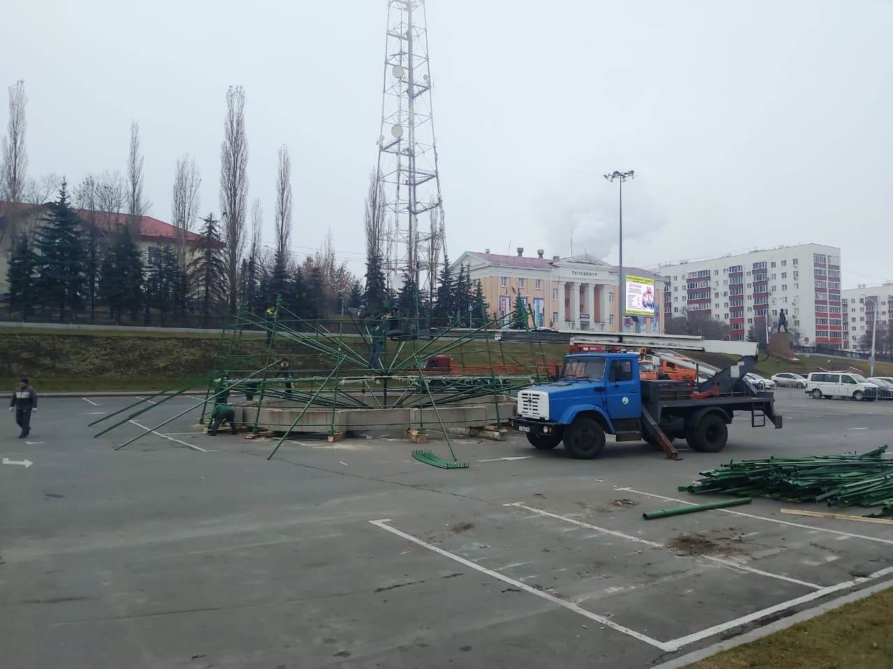 Первая новогодняя елка в Уфе появится на площади Салавата Юлаева