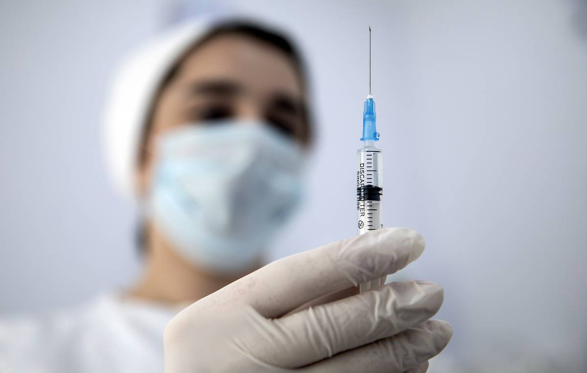 Развенчиваем мифы: девять причин, почему люди отказываются от вакцины