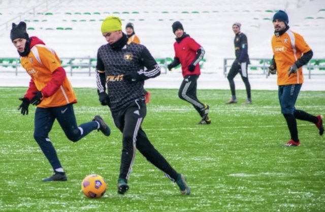 В Уфе продолжился чемпионат РБ по зимнему футболу