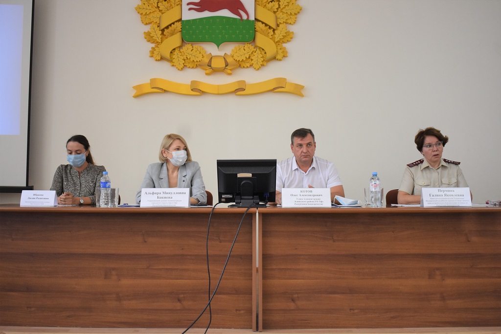 В Ленинском районе Уфы обсудили вопросы вакцинации от коронавируса