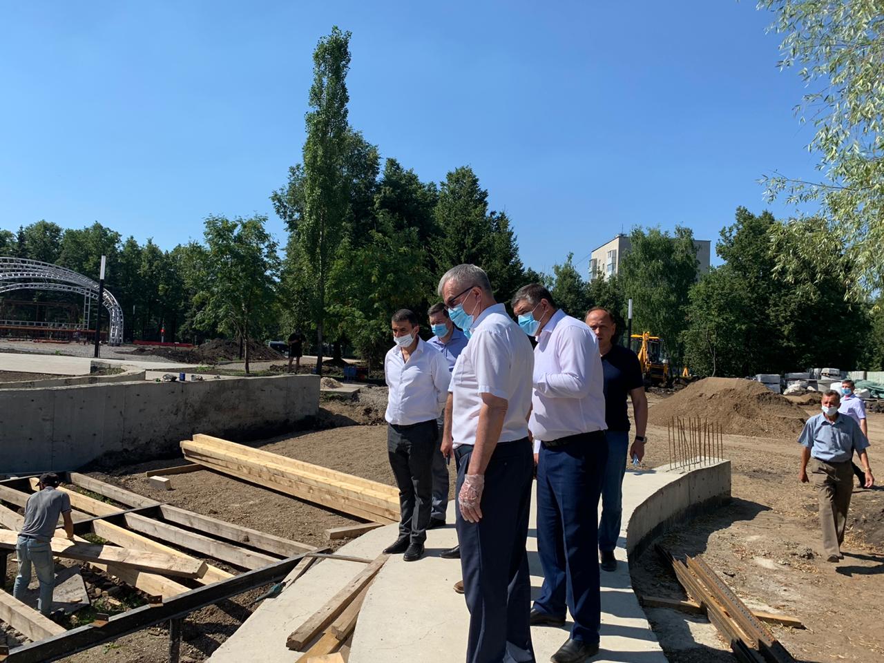 В парке "Первомайский" идет масштабная реконструкция