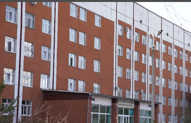 Демская больница в Уфе перестала принимать ковидных пациентов
