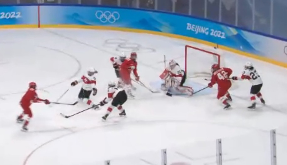 Женская сборная России по хоккею проиграла олимпийский четвертьфинал
