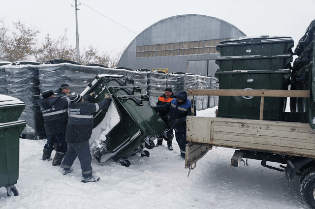 Уфа проводит масштабную замену мусорных контейнеров