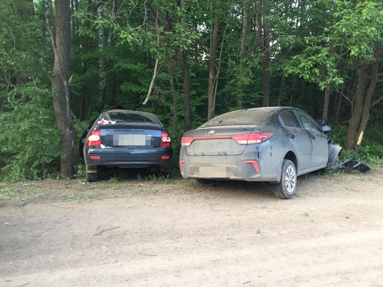 2 человека пострадали в ДТП при обгоне