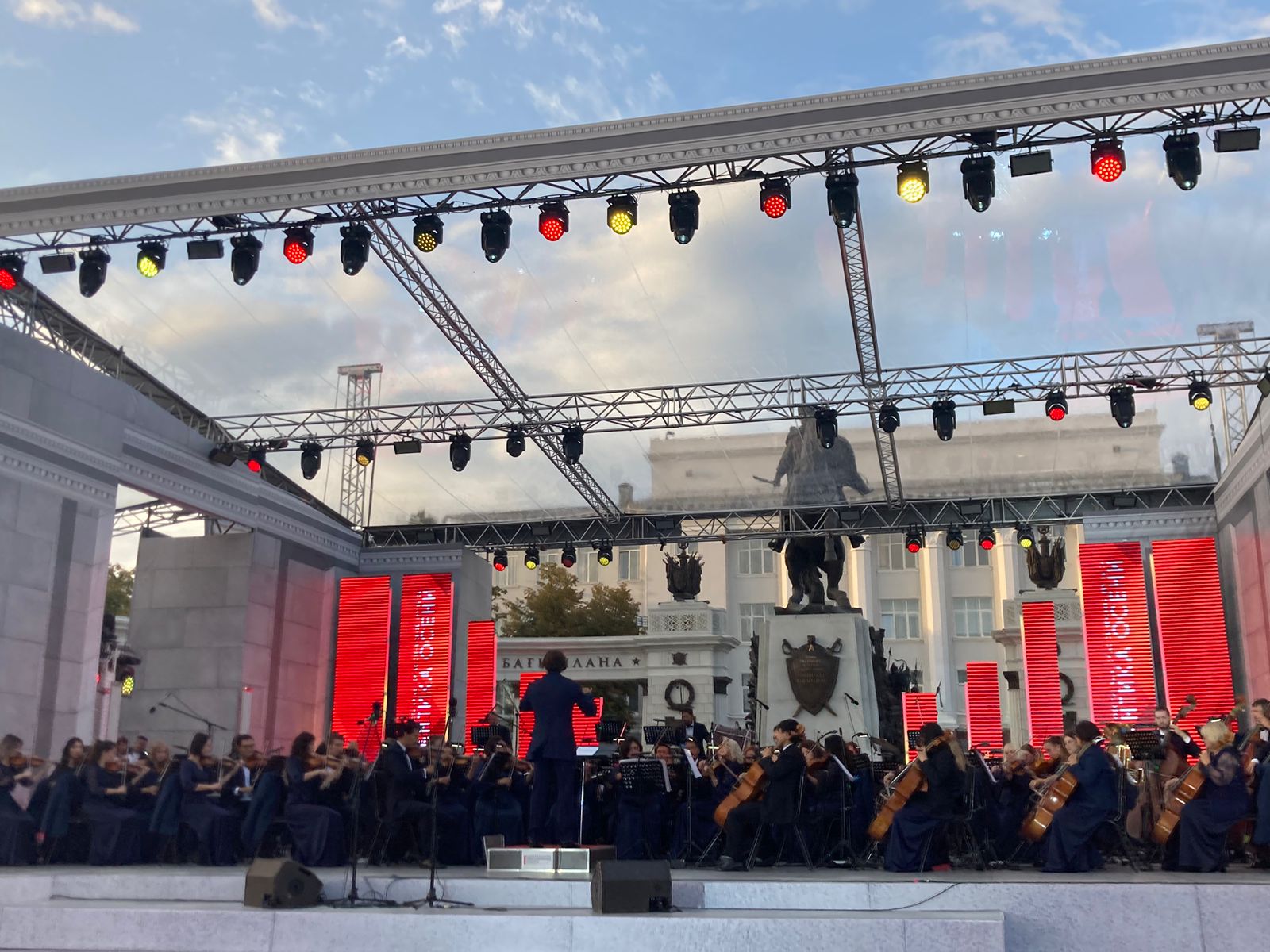 В Уфе открыли фестиваль классической музыки «Романтика осени»