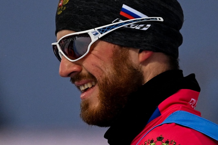 Антон Бабиков выиграл спринтерскую гонку на Кубке IBU