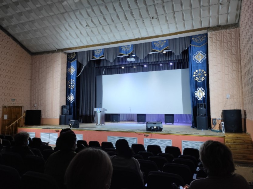 В селе Иглино открылся современный кинозал