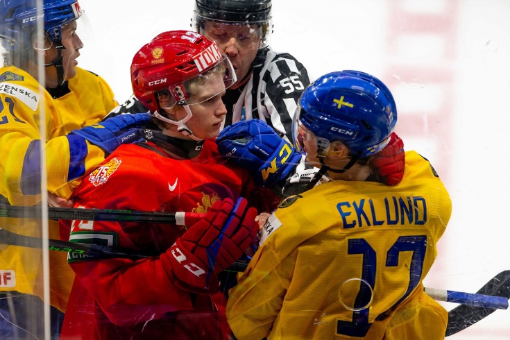 В Канаде отменили молодежный чемпионат мира по хоккею 