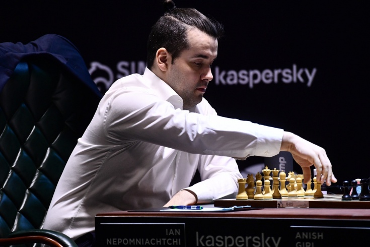 Россиянин Ян Непомнящий сыграет с Магнусом Карлсеном за мировую шахматную корону