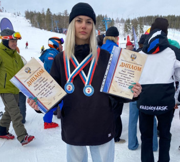 Фристайлистка из Башкирии завоевала медали на первенстве страны