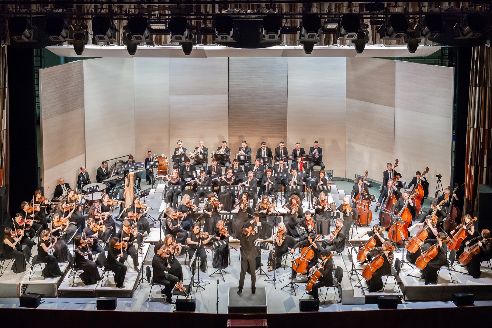Национальный симфонический оркестр РБ дает концерты на лучших площадках страны