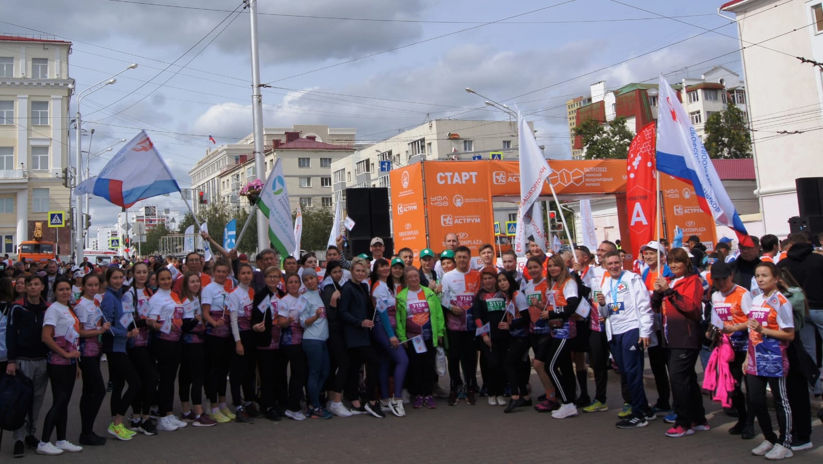 Главврачи Уфы и профсоюз медиков РБ показали пример ЗОЖ на марафоне