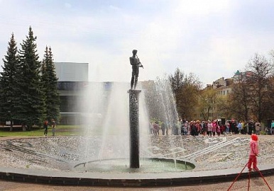 В Уфе планируют реконструкцию площади "Мальчика с кураем"