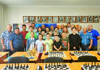 В Учалах провели полуфинал Башкирии по быстрым шахматам