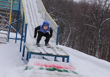 В Уфе прошли соревнования по прыжкам на лыжах с трамплина 