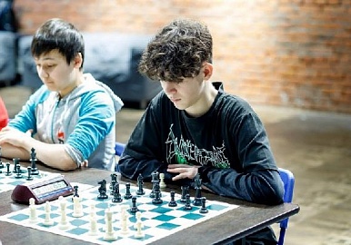 Юноша из Башкирии выиграл Всероссийские соревнования по шахматам.