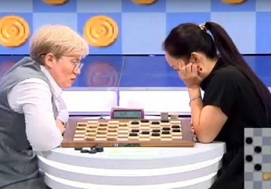 Тамара Тансыккужина уступила Матрене Ноговицыной в шашечном матче