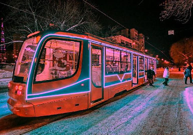 В Уфе поехали праздничные трамваи и троллейбусы