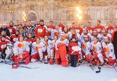 Хоккеистки "Агидели" сыграли в благотворительном матче