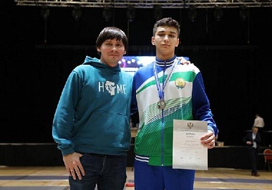 Искандер Булатов стал серебряным призером первенства России 